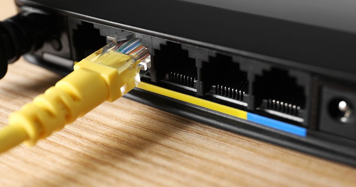 二重ルーターになるとインターネットが遅くなる?その原因や確認方法、対処法を解説