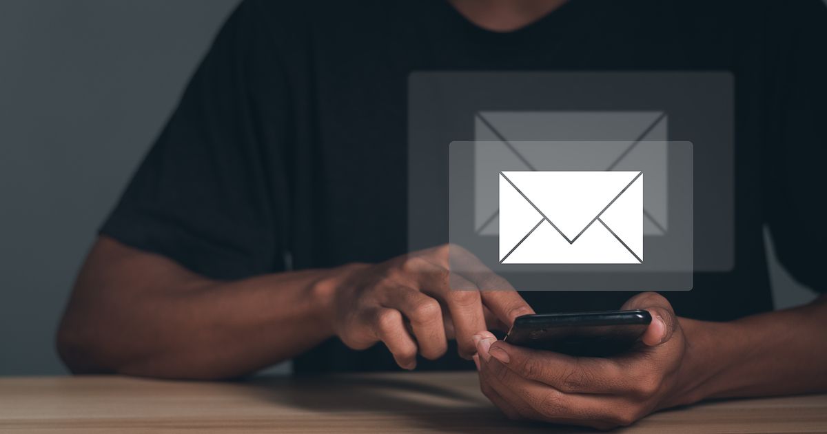 BCCとは？TO、CCとの違いや使い方、メールを受け取ったときの対応を解説