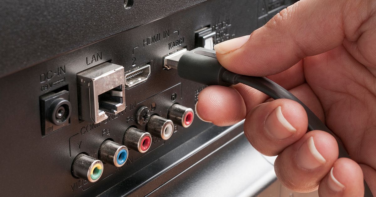 iPhoneをHDMI接続でテレビに出力する方法は？映らないときの対処法も紹介